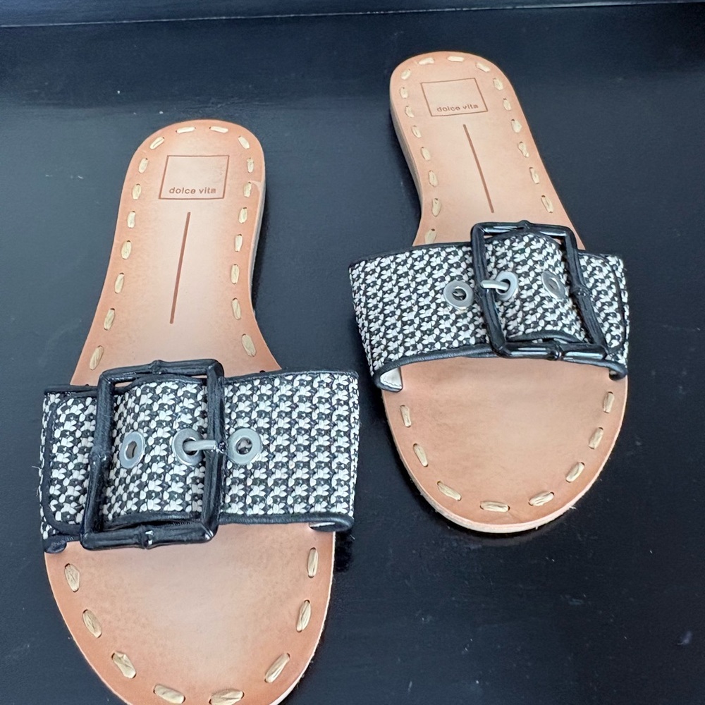 Dolce Vita Black and Brown Women's Sandals